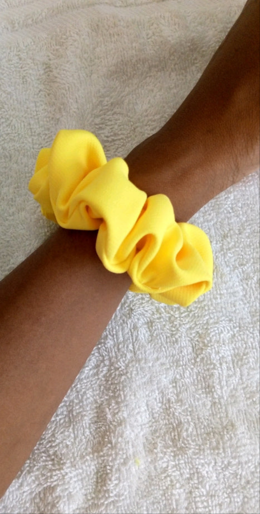 Buttercup Small Scrunchie