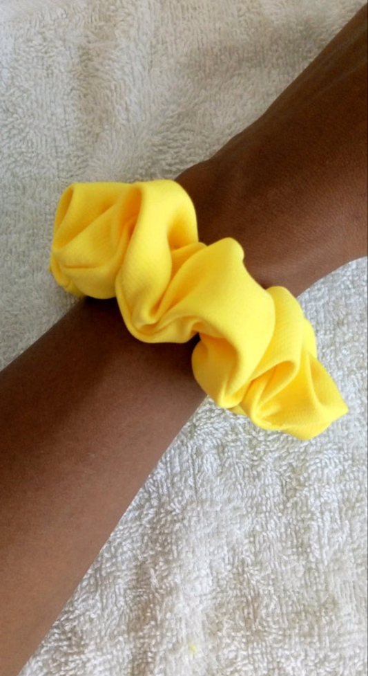 Buttercup Small Scrunchie