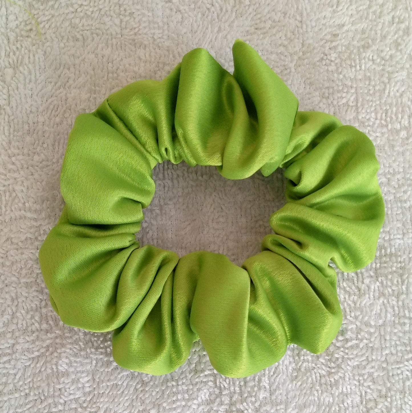 Spring Green Medium Scrunchie