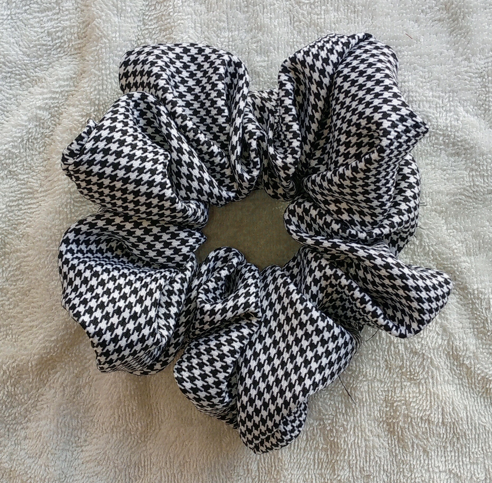 Black and White Scrunchie