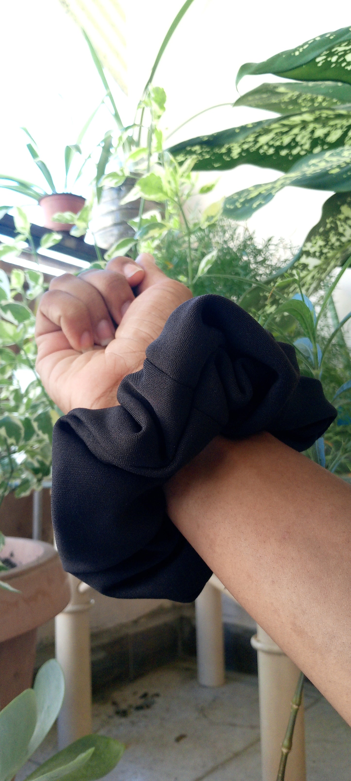 Black Medium Scrunchie