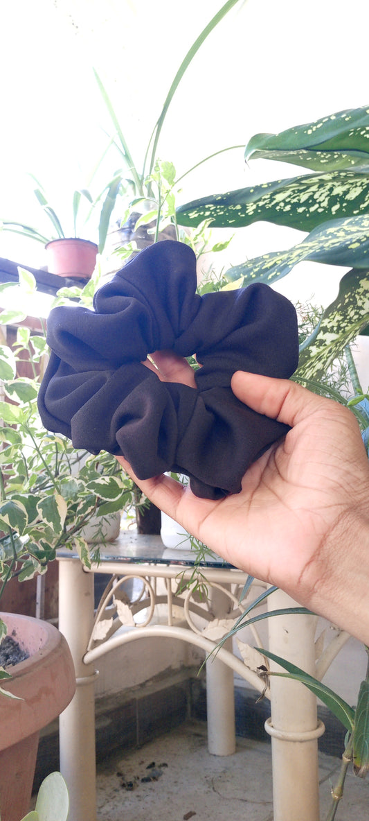 Black Medium Scrunchie