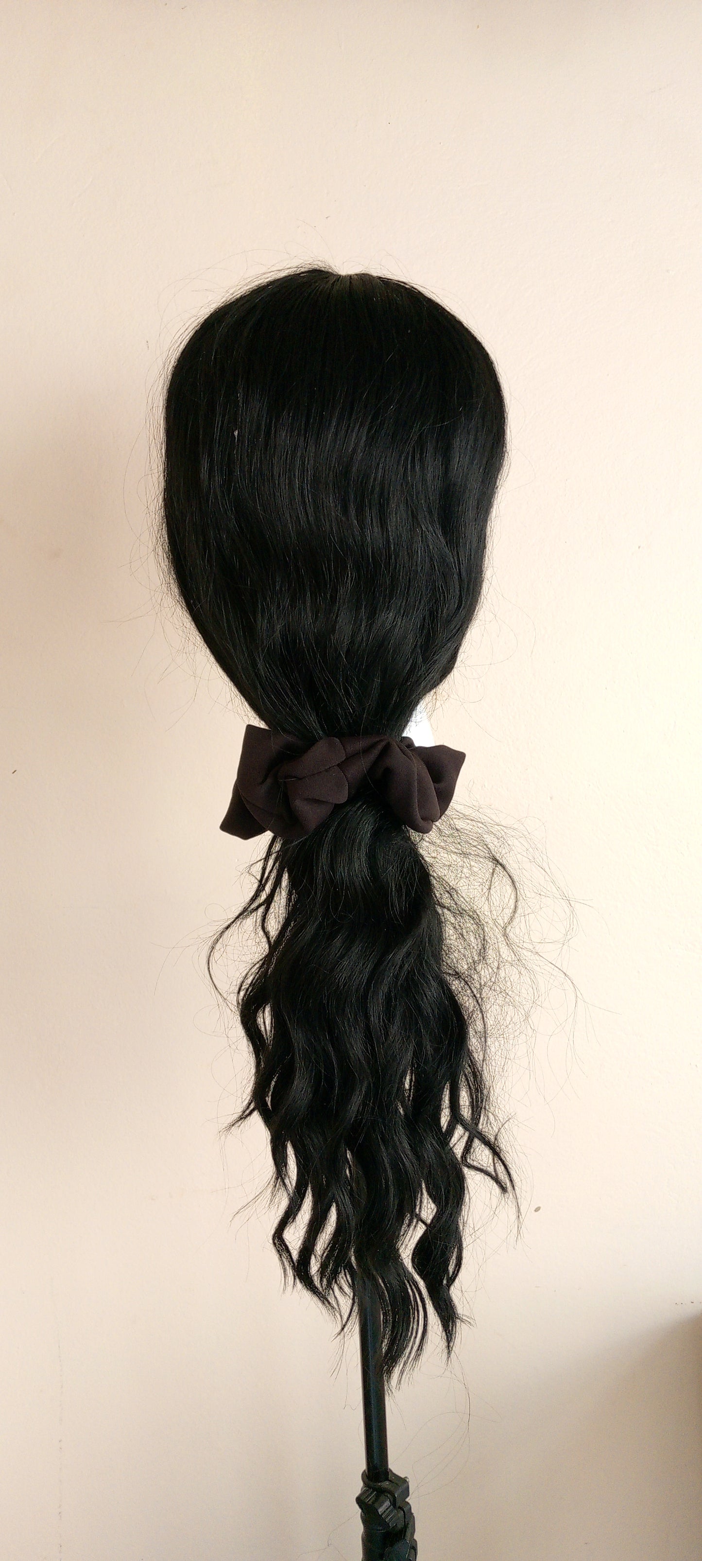 Black Medium Scrunchie