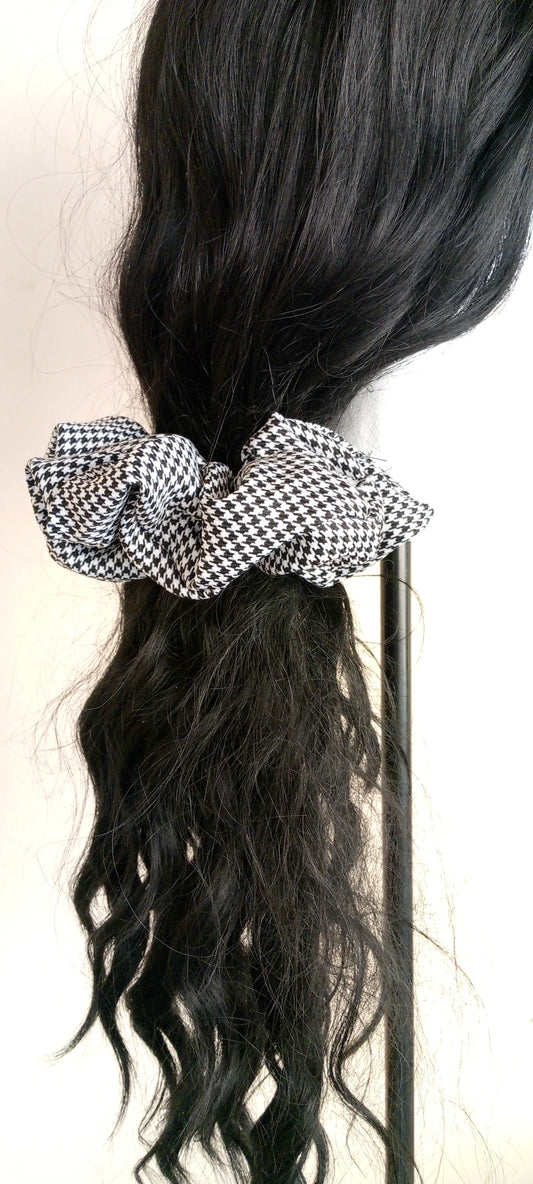 Black and White Scrunchie